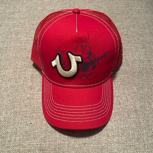 TRUE RELIGION BUDDHA RED TRUCKER HAT BALL CAP Embroidered LOGO  NWT